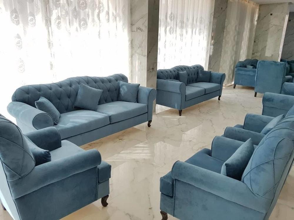 Magic Suite Al Mahboula Kuwait City Exterior foto