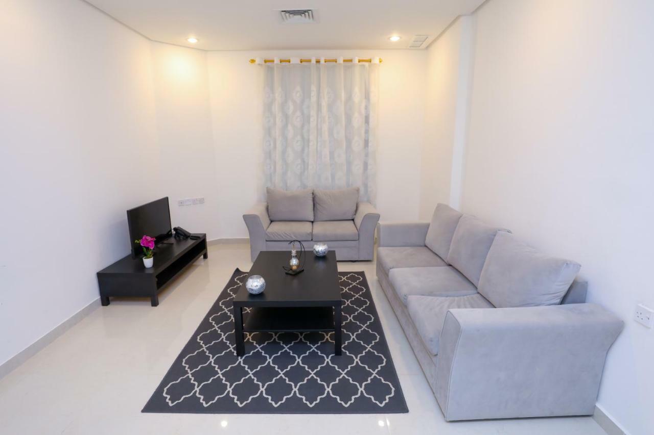 Magic Suite Al Mahboula Kuwait City Exterior foto